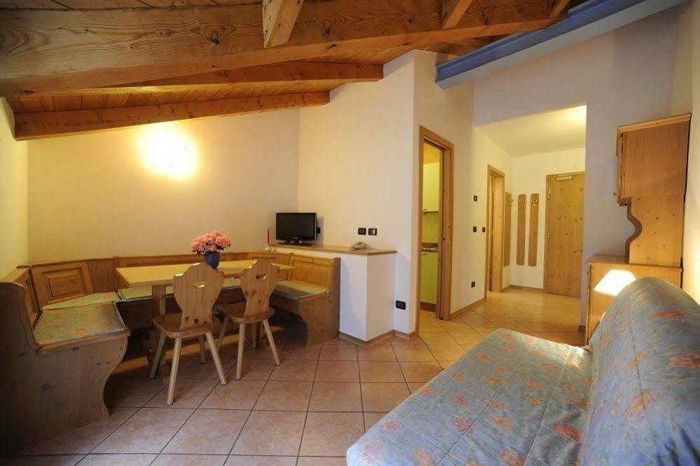 Residence Kristall- Fiemme Holidays Predazzo Exterior photo